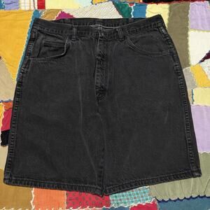 Wrangler 100% Cotton Loose Fitted Black Denim Jorts 34W